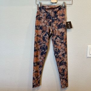 Onzie High Basic Midi Leggings